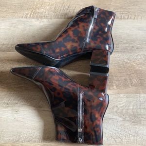 Zara Tortoise Shell Acrylic Ankle booties